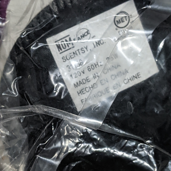 Scentsy Easter Bunny Warmer - White, Pink, and Purple, Yellow - Picture 8 of 8